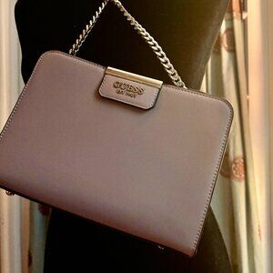 NWOT-GUESS Abby Top Zip Crossbody